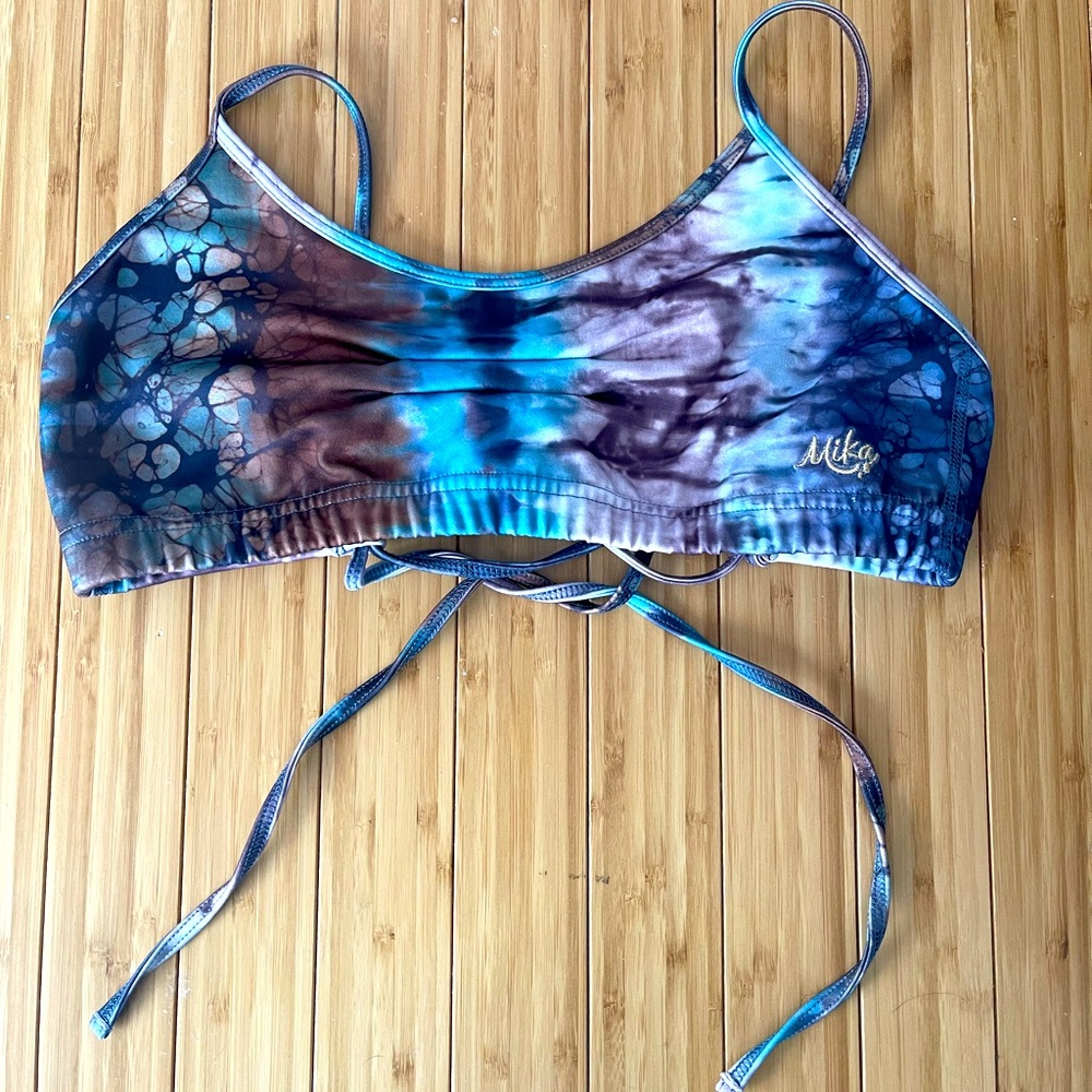 Mika sports Bra